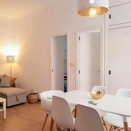 Old Town & Holirent アパート